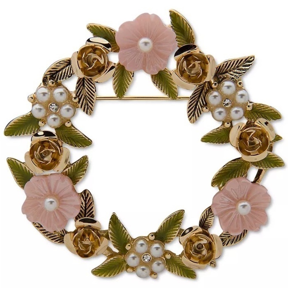 NWT gold toned Chrystal and imitation pearl wreath pin